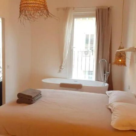 Lafrenchcasa Canebiere Marseille Bagian luar foto