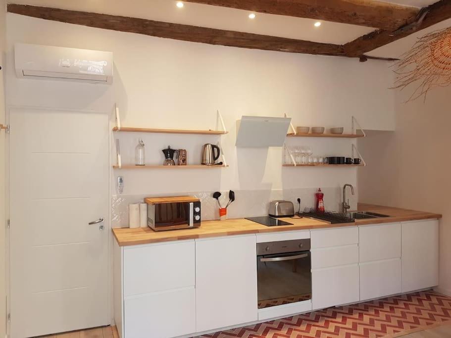 Lafrenchcasa Canebiere Marseille Bagian luar foto