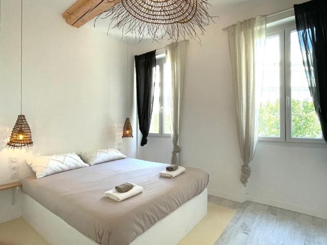 Lafrenchcasa Canebiere Marseille Bagian luar foto